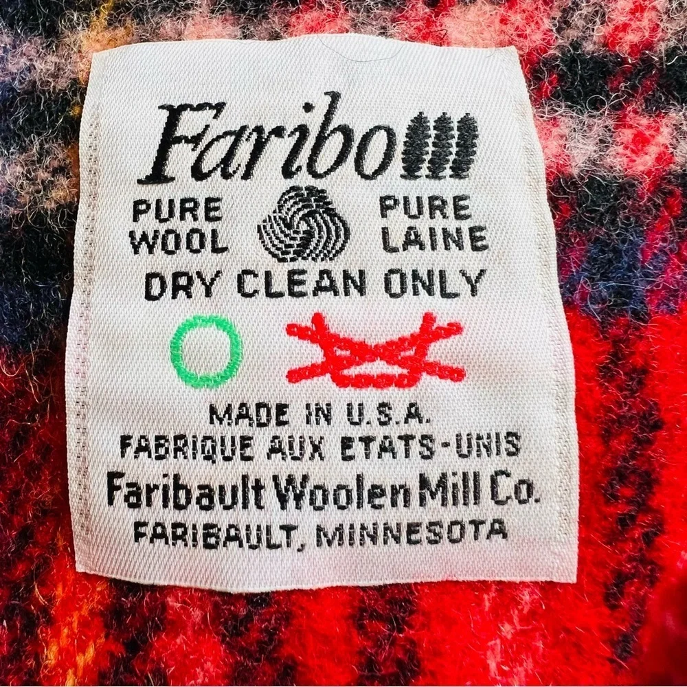 Faribo 100% Wool Throw Blanket - Traditional Red Plaid / Tartan Design - Fringed